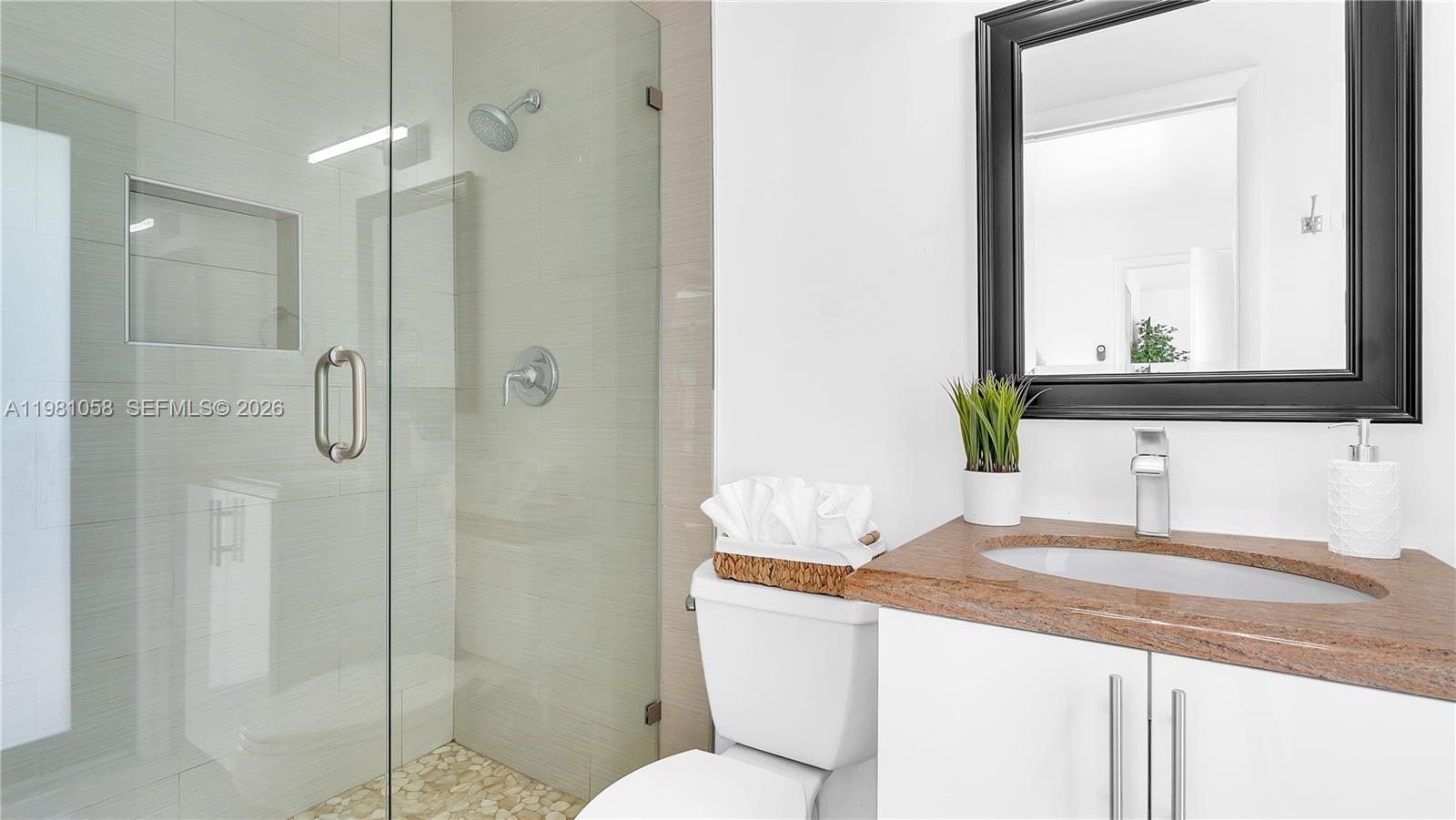 151 SE 9th Ct Pompano Beach, FL 33060