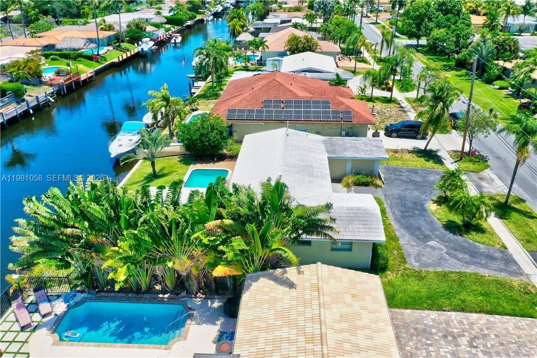 151 SE 9th Ct Pompano Beach, FL 33060