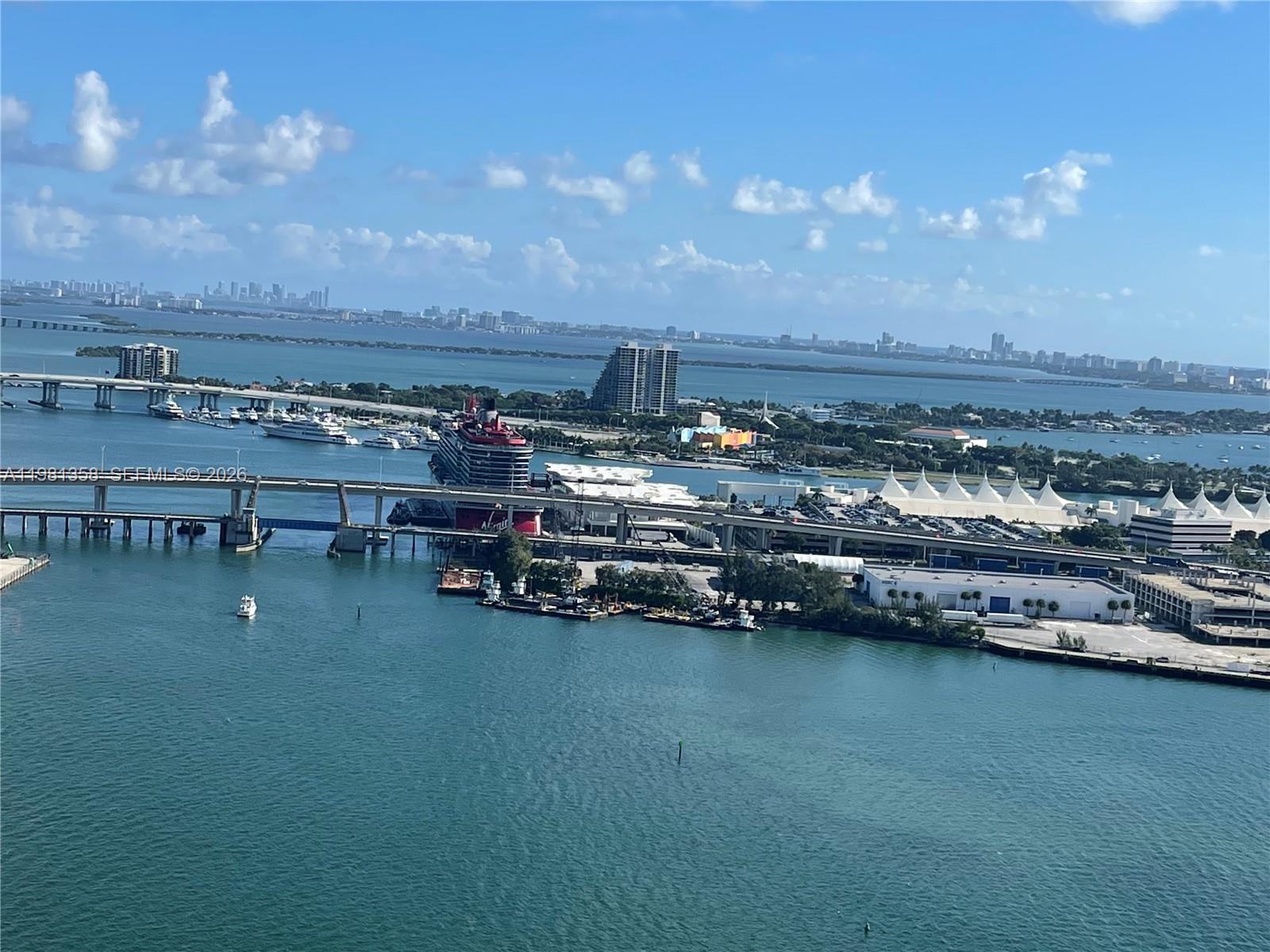 335 S Biscayne Blvd #3610 Miami, FL 33131