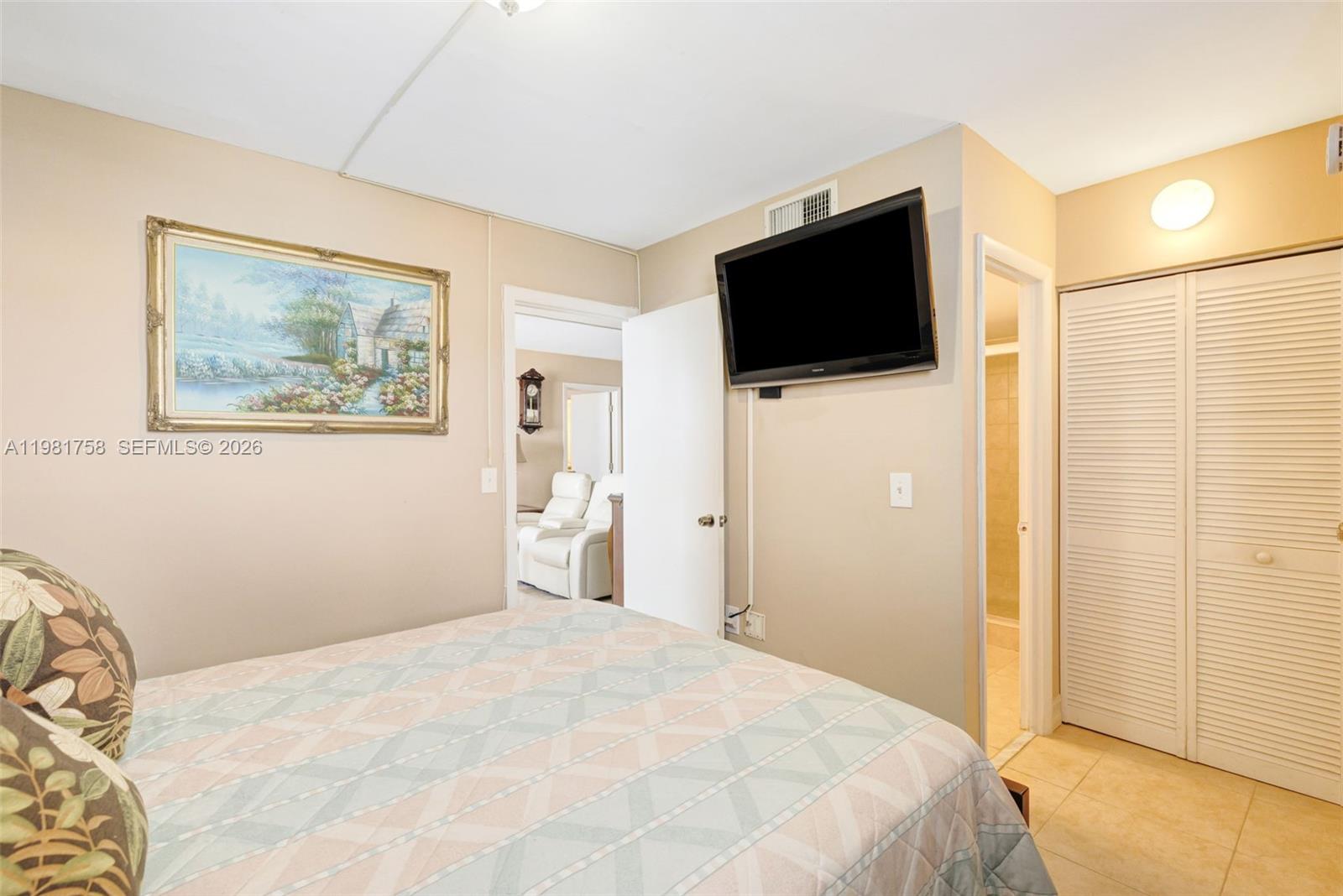 9273 Collins Ave #1109 Surfside, FL 33154