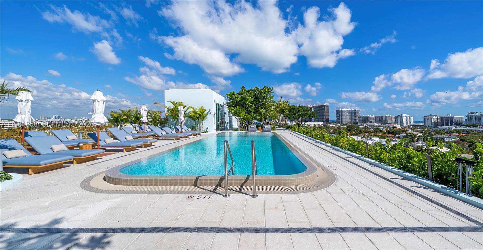 9221 E Bay Hbr Dr #810 Bay Harbor Islands, FL 33154