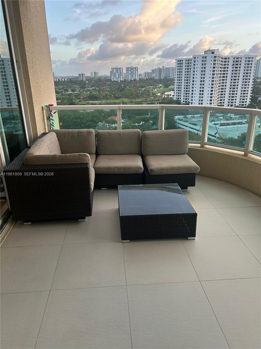 3340 NE 190th St #1407 Aventura, FL 33180