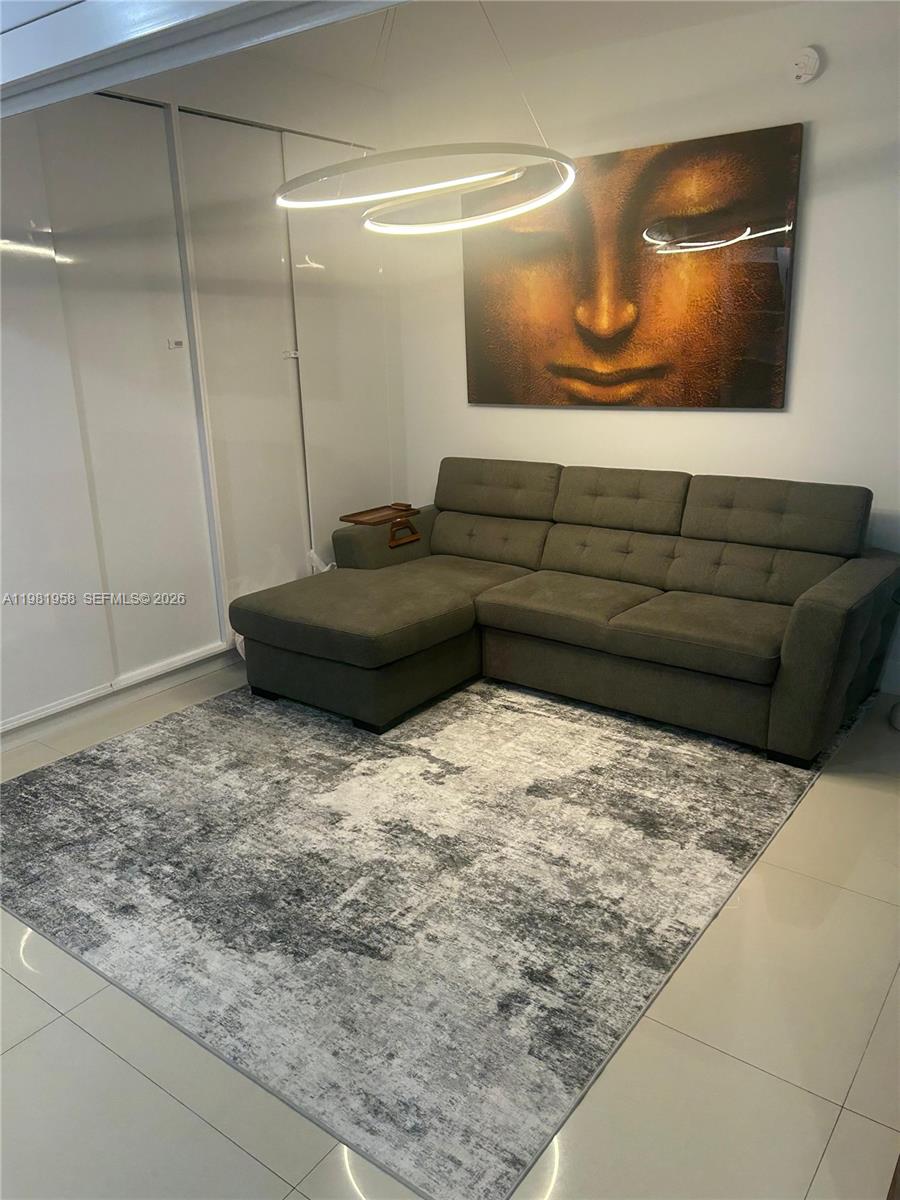 3340 NE 190th St #1407 Aventura, FL 33180