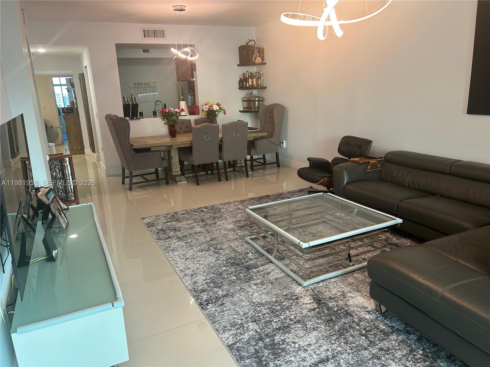 3340 NE 190th St #1407 Aventura, FL 33180