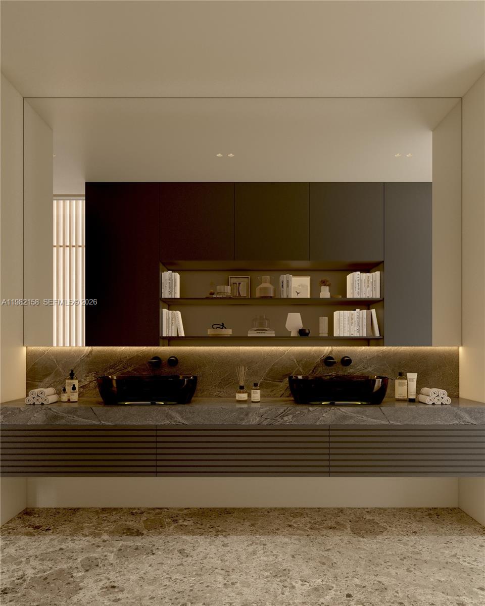 829 4th St #3 Miami Beach, FL 33139