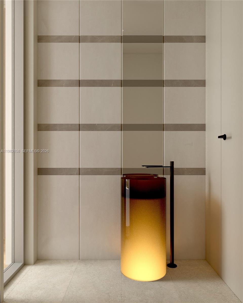 829 4th St #3 Miami Beach, FL 33139