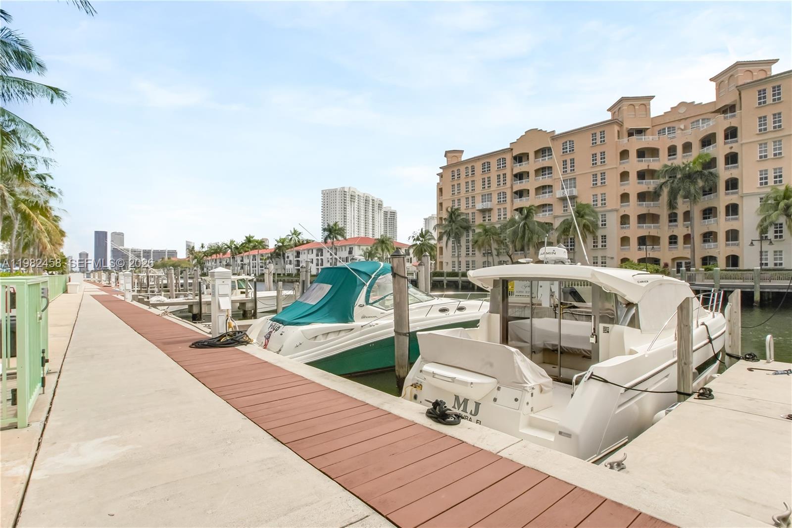 2950 NE 188th St #150 Aventura, FL 33180