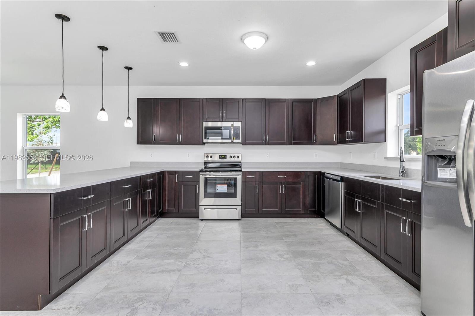 2360 NW 14th St Fort Lauderdale, FL 33311