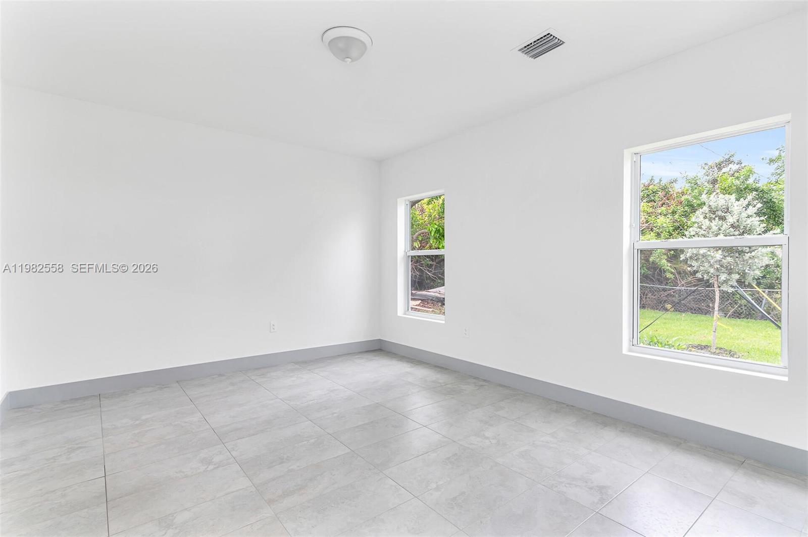 2360 NW 14th St Fort Lauderdale, FL 33311