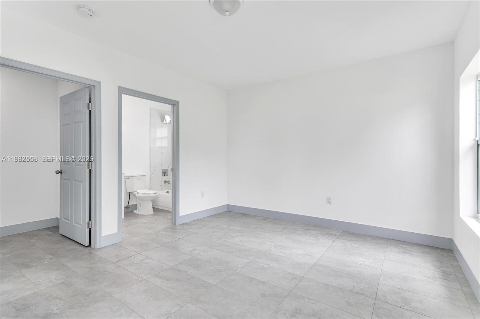 2360 NW 14th St Fort Lauderdale, FL 33311