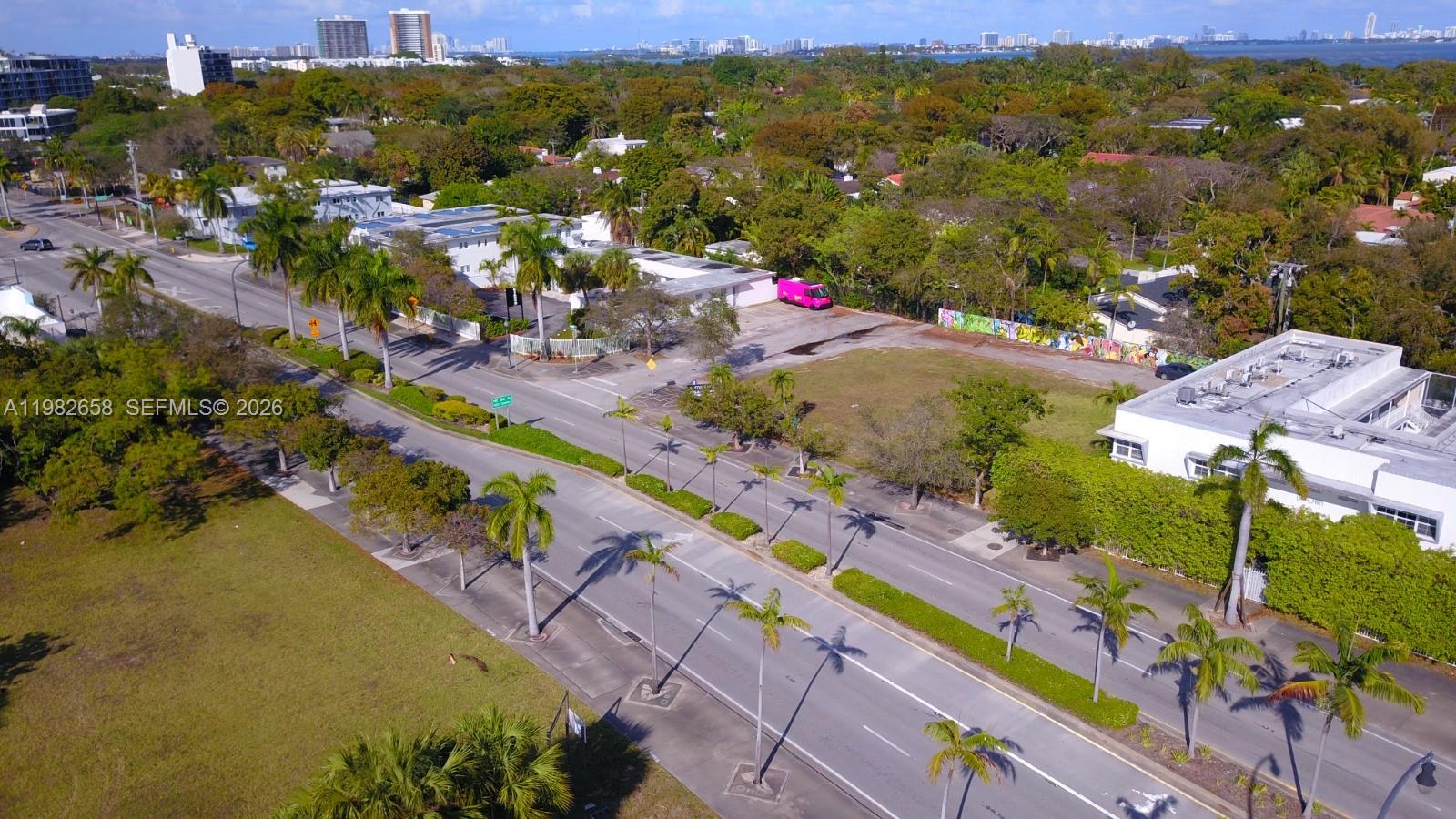 5215 Biscayne Blvd Miami, FL 33137