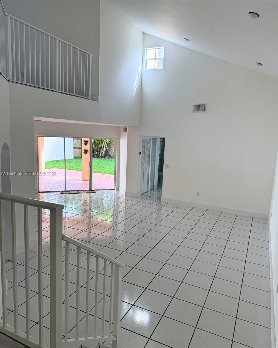 11776 SW 90th Ter Miami, FL 33186