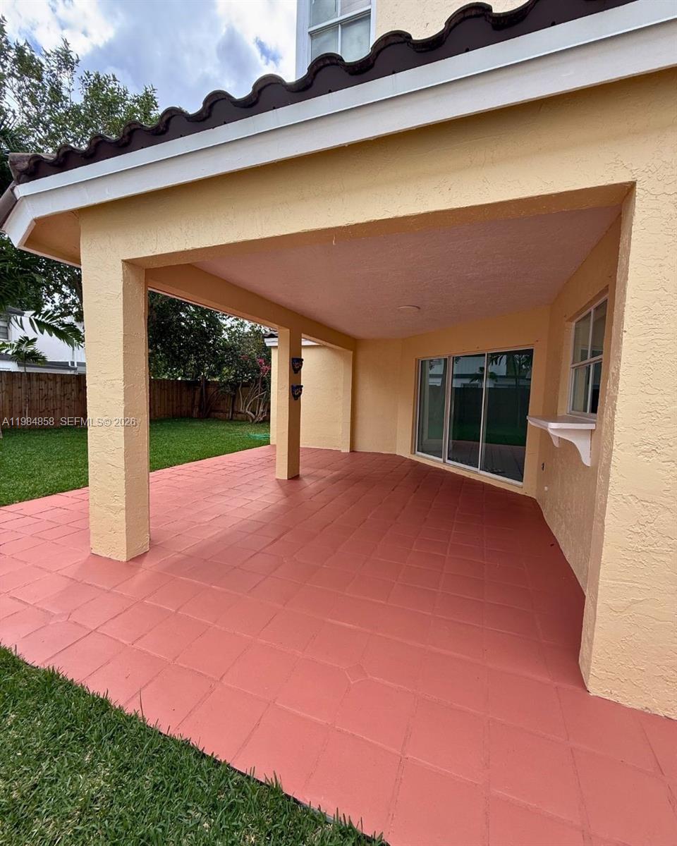 11776 SW 90th Ter Miami, FL 33186