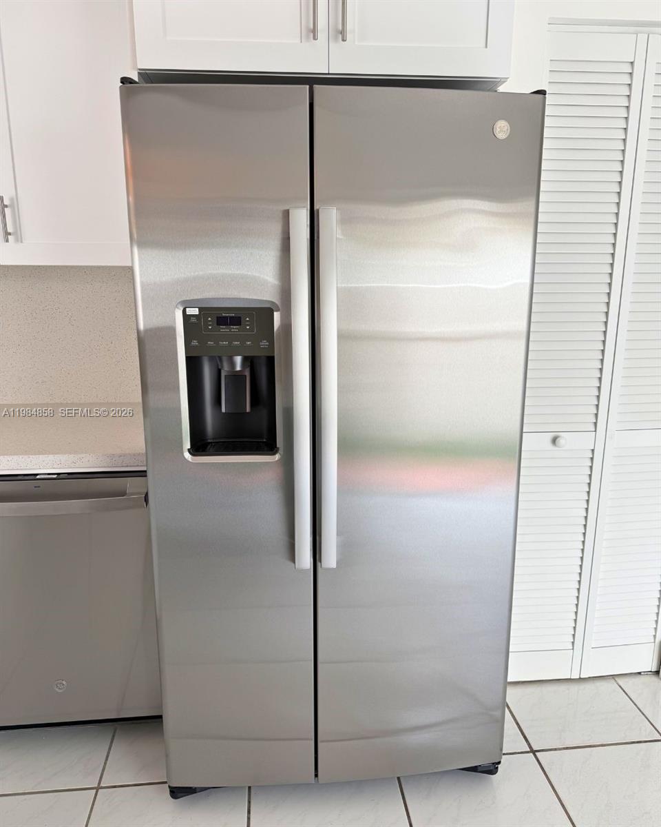 11776 SW 90th Ter Miami, FL 33186