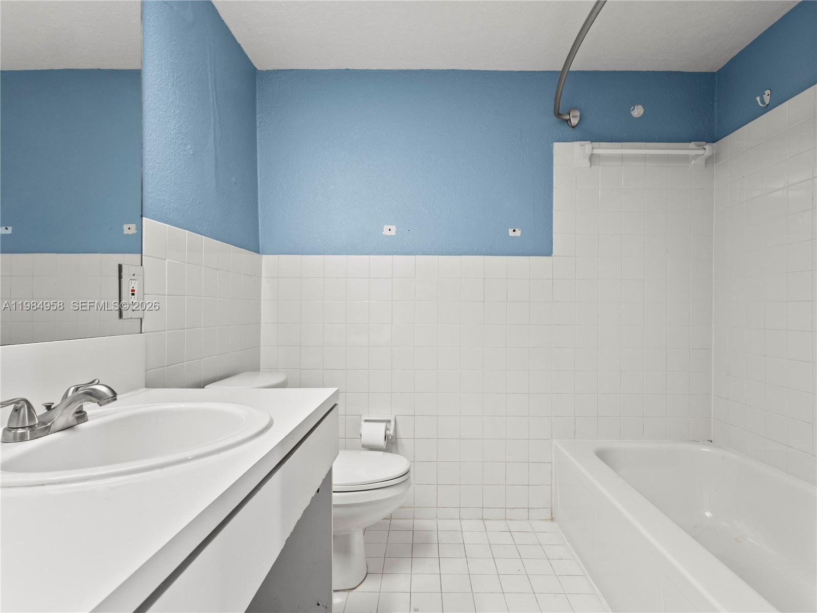 6711 N Kendall Dr #505 Pinecrest, FL 33156