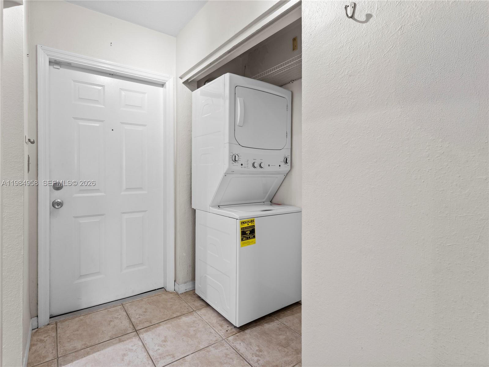 6711 N Kendall Dr #505 Pinecrest, FL 33156