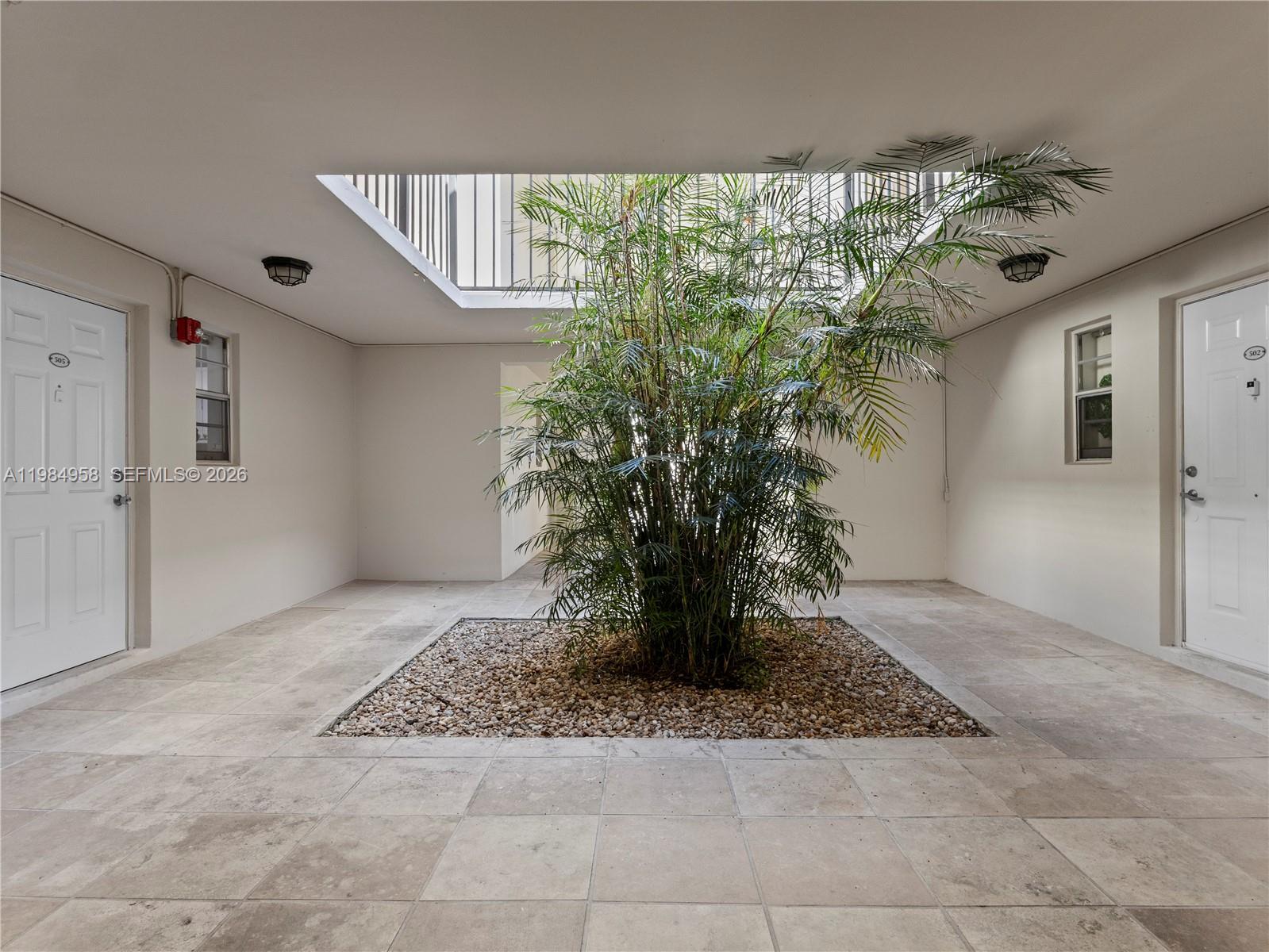 6711 N Kendall Dr #505 Pinecrest, FL 33156