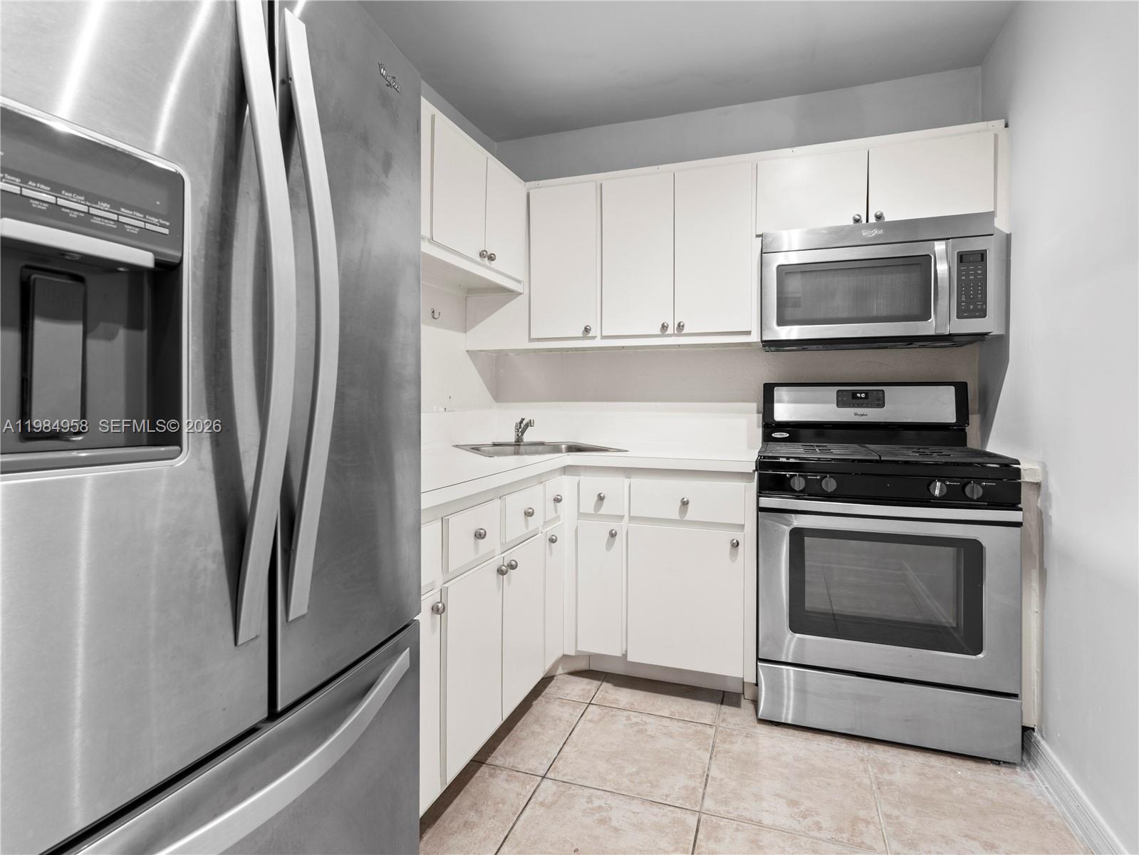 6711 N Kendall Dr #505 Pinecrest, FL 33156