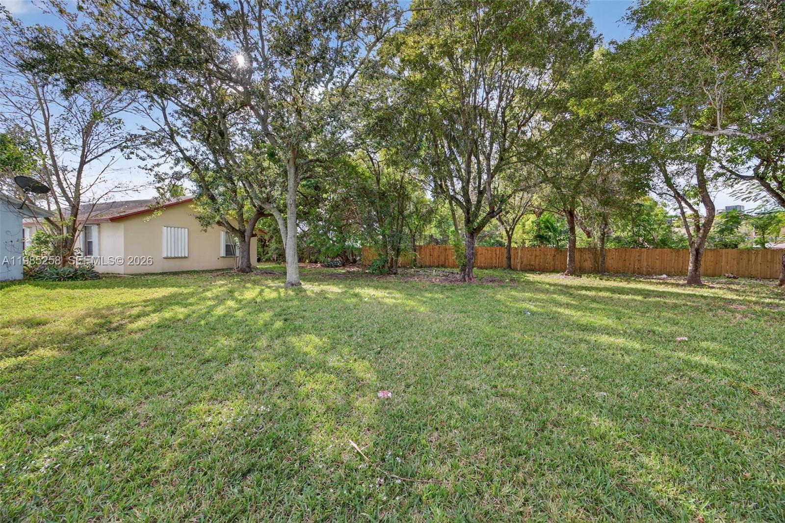 12235 SW 202nd St Miami, FL 33177