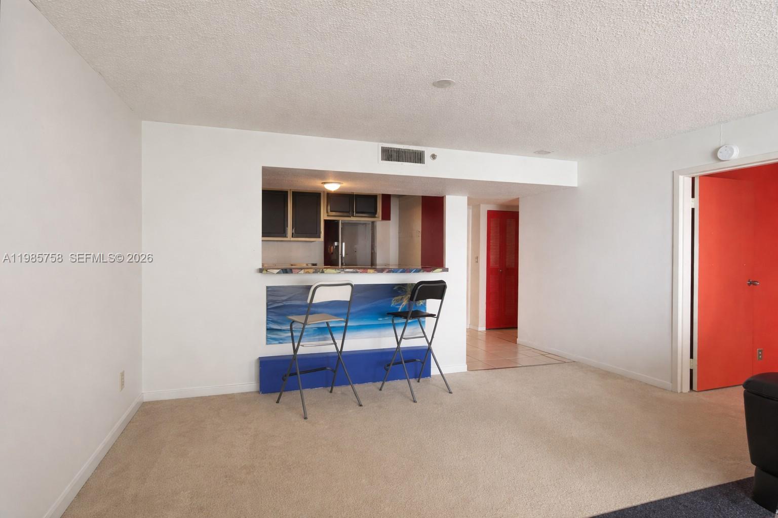 7601 E Treasure Dr #910 North Bay Village, FL 33141