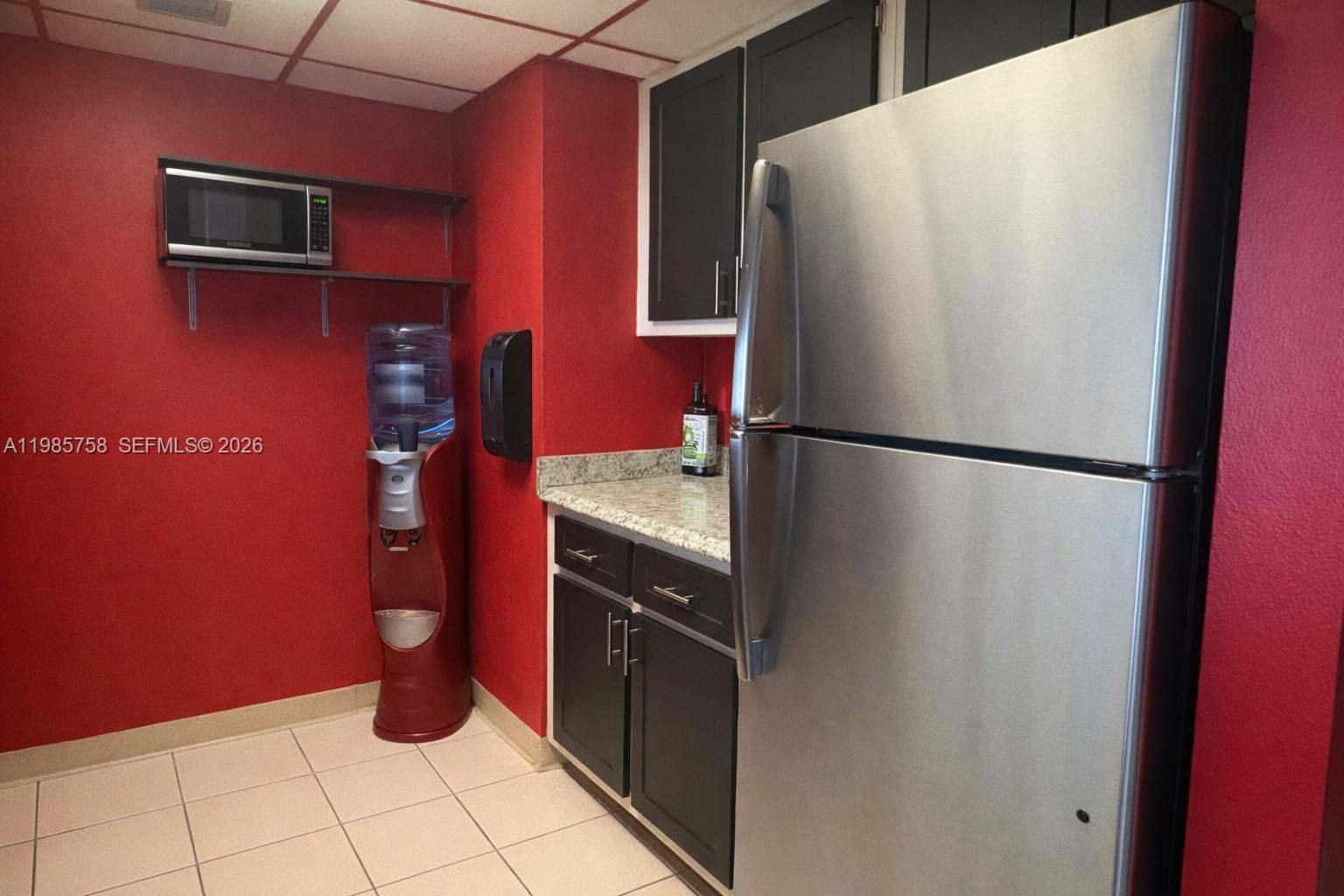 7601 E Treasure Dr #910 North Bay Village, FL 33141