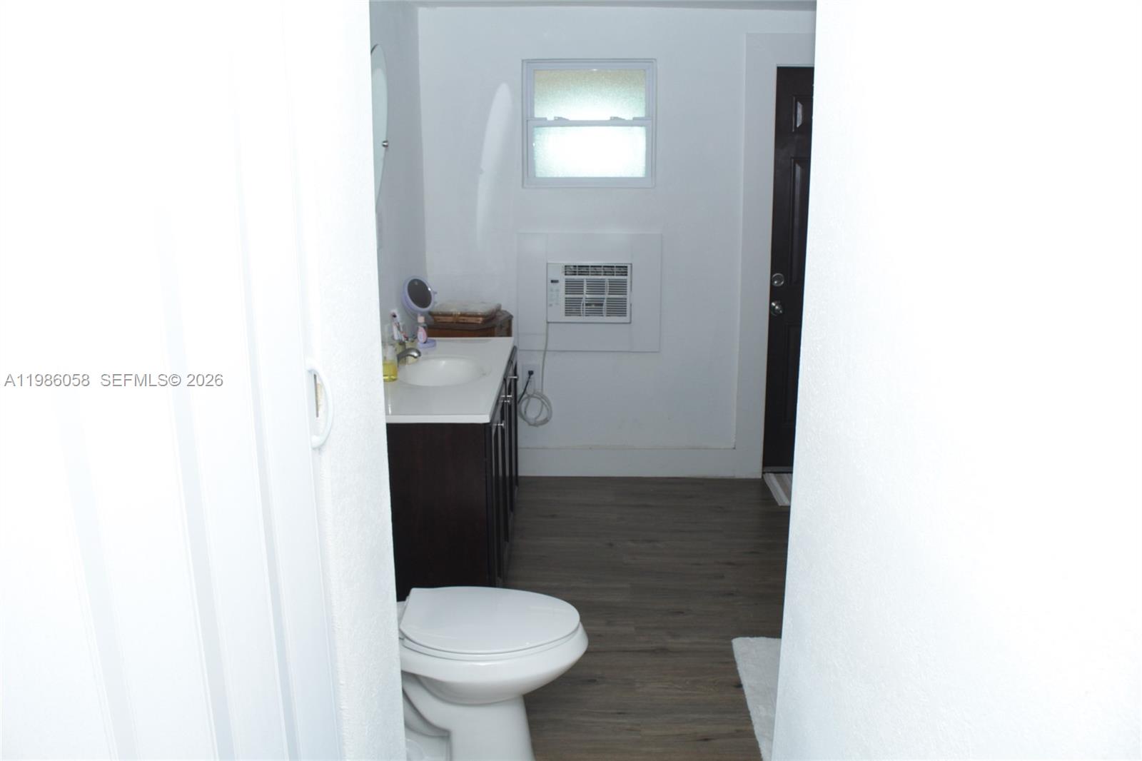 530 NE 110th Ter Miami, FL 33161