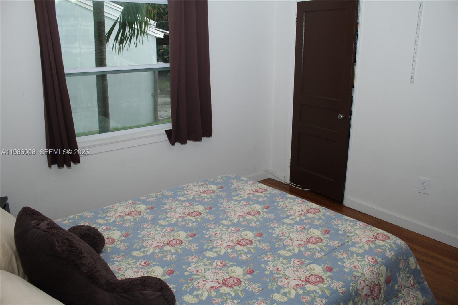 530 NE 110th Ter Miami, FL 33161