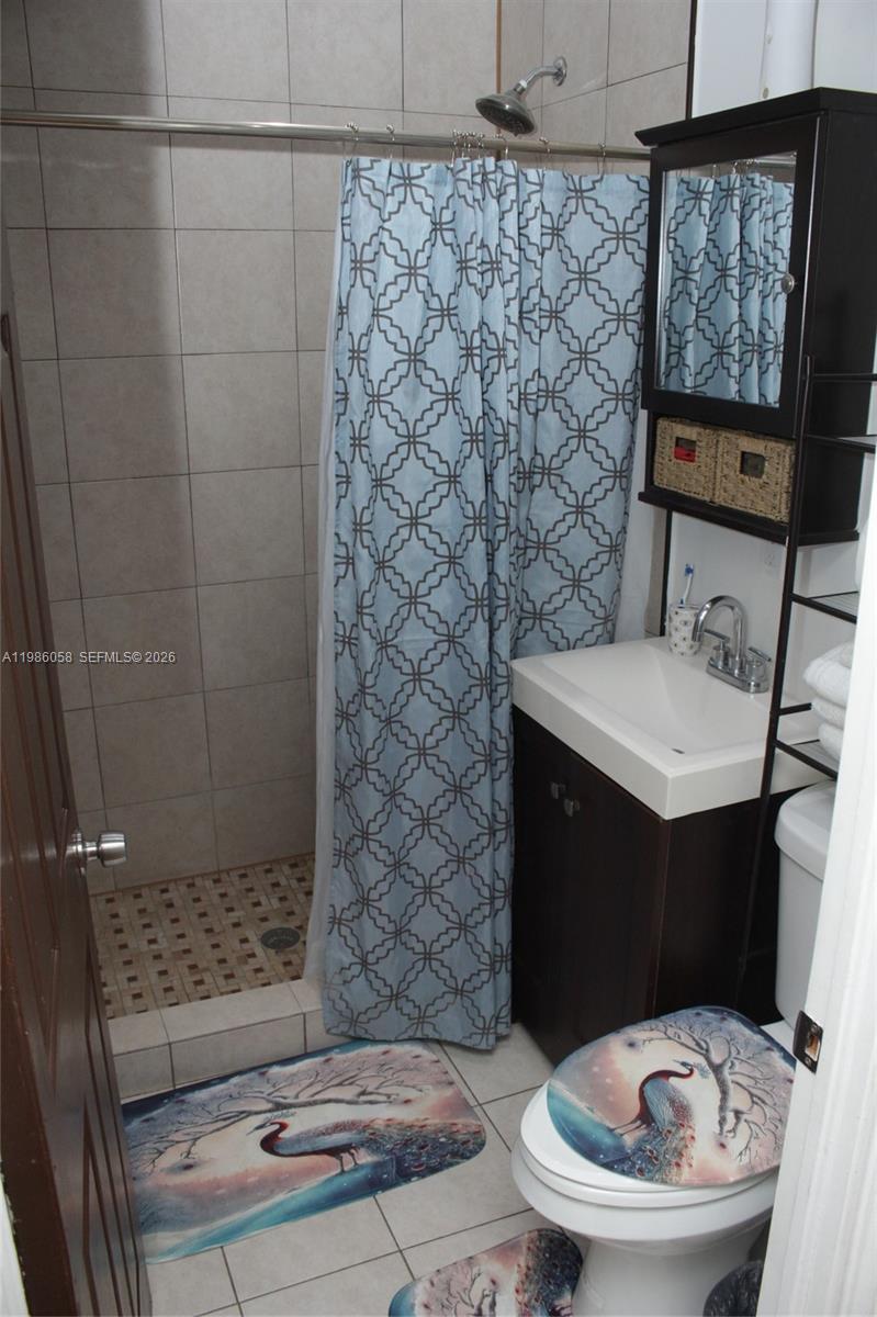 530 NE 110th Ter Miami, FL 33161