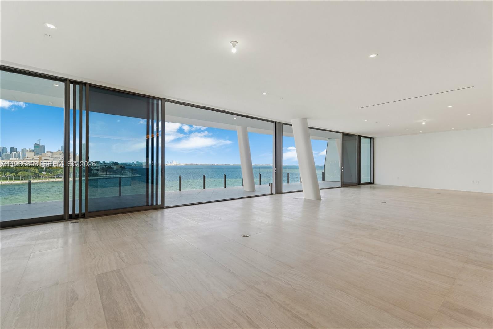 5 Grove Isle Dr #L502 Coconut Grove, FL 33133