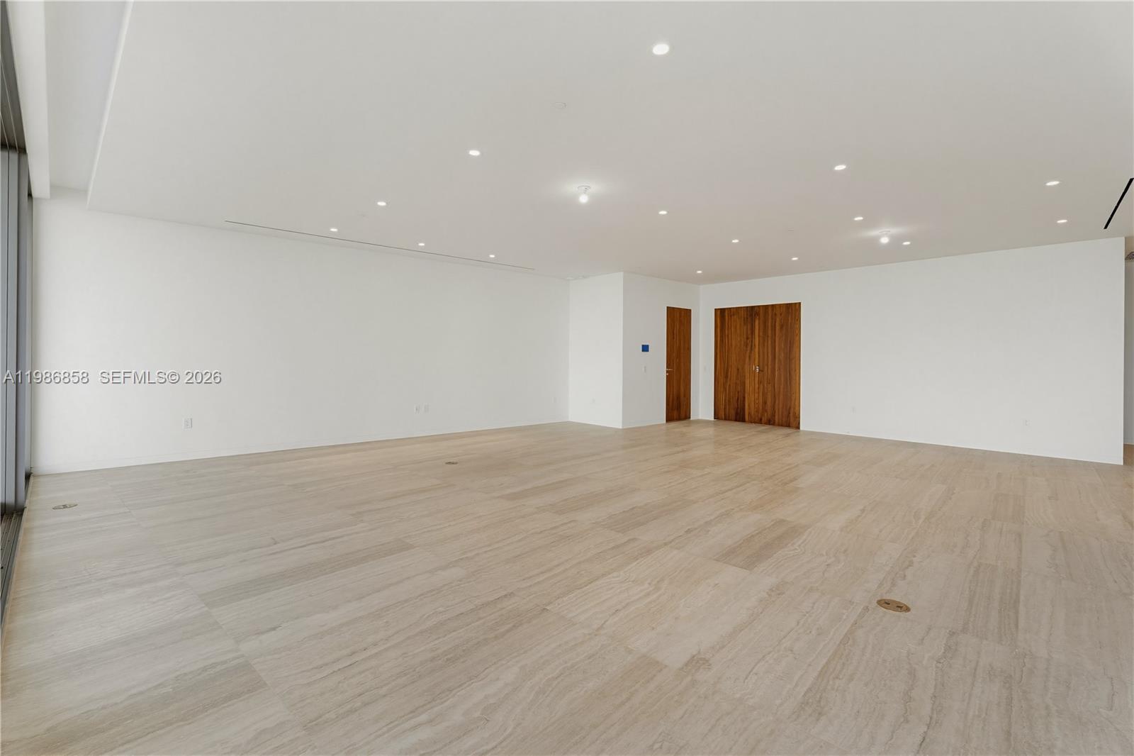 5 Grove Isle Dr #L502 Coconut Grove, FL 33133