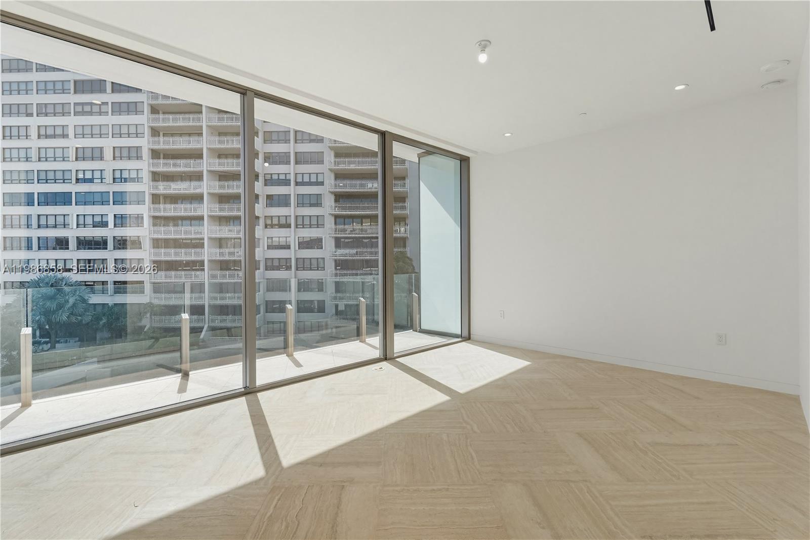 5 Grove Isle Dr #L502 Coconut Grove, FL 33133