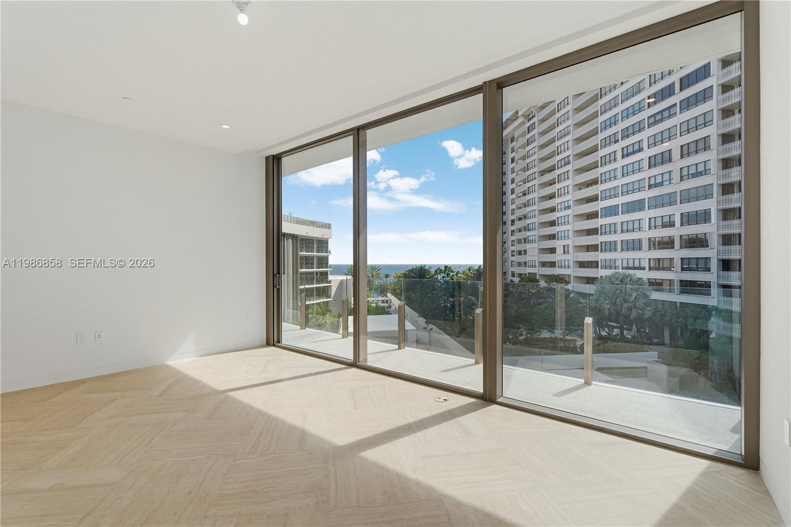 5 Grove Isle Dr #L502 Coconut Grove, FL 33133