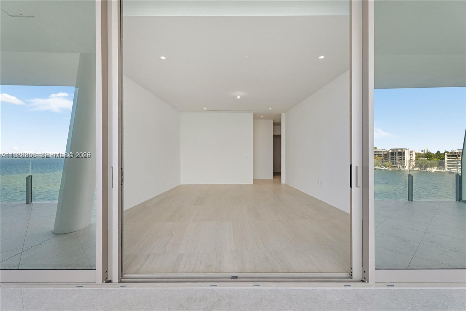 5 Grove Isle Dr #L502 Coconut Grove, FL 33133