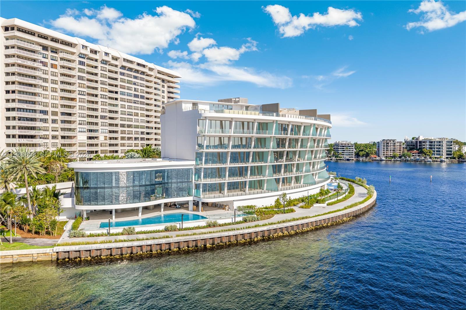 5 Grove Isle Dr #L502 Coconut Grove, FL 33133