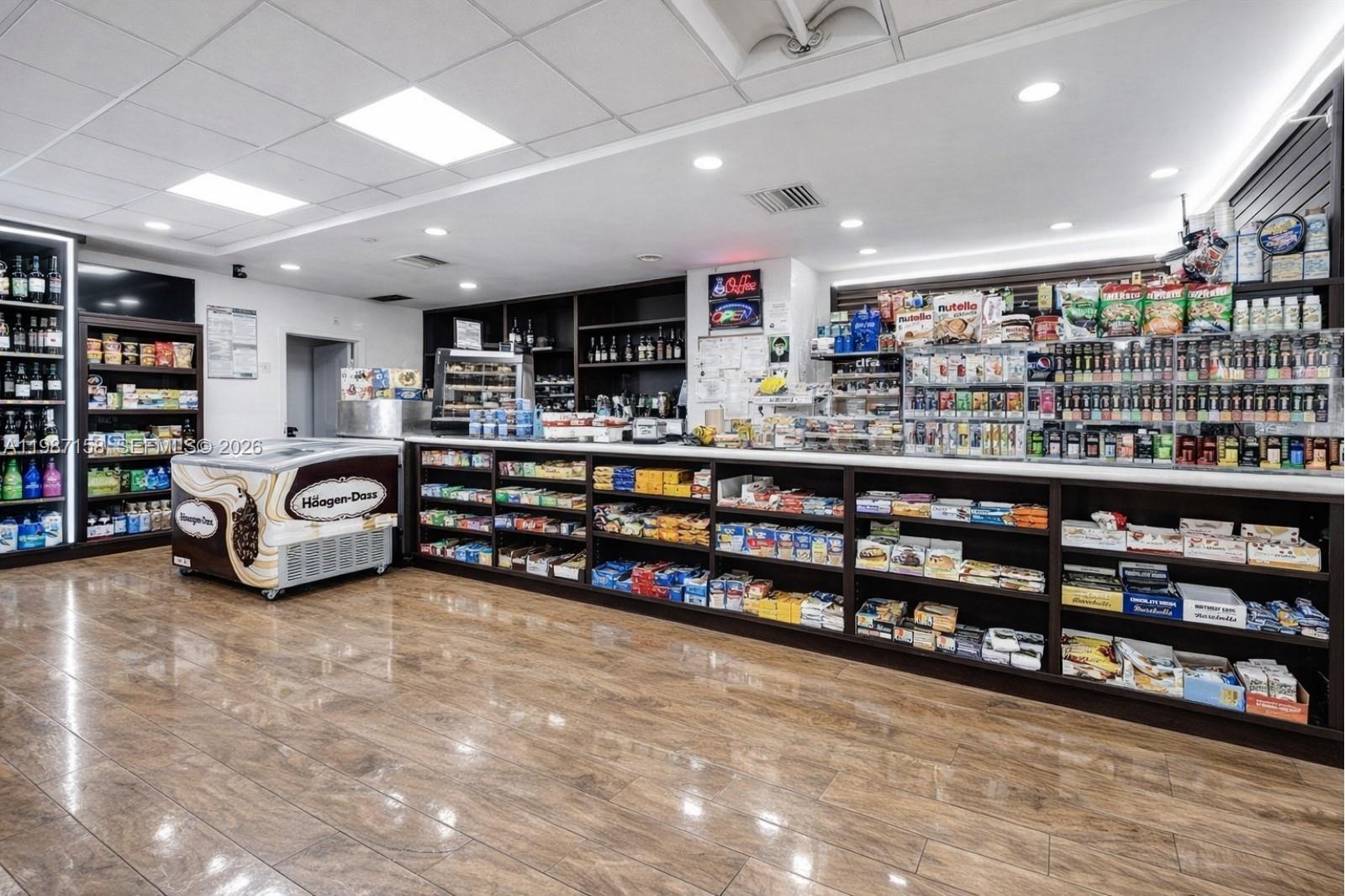 image Mirador 1000 (South Tower)18