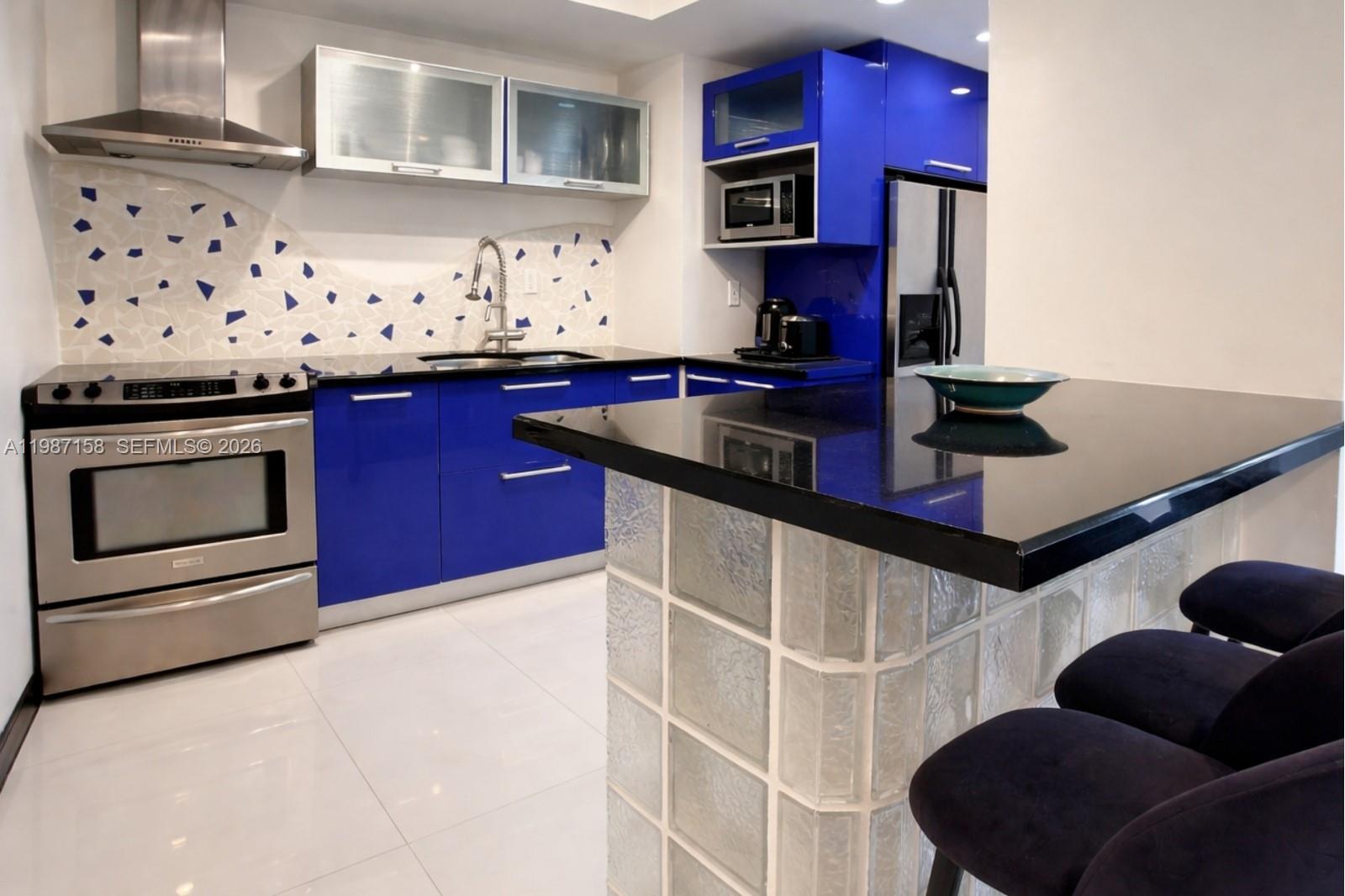 image Mirador 1000 (South Tower)1