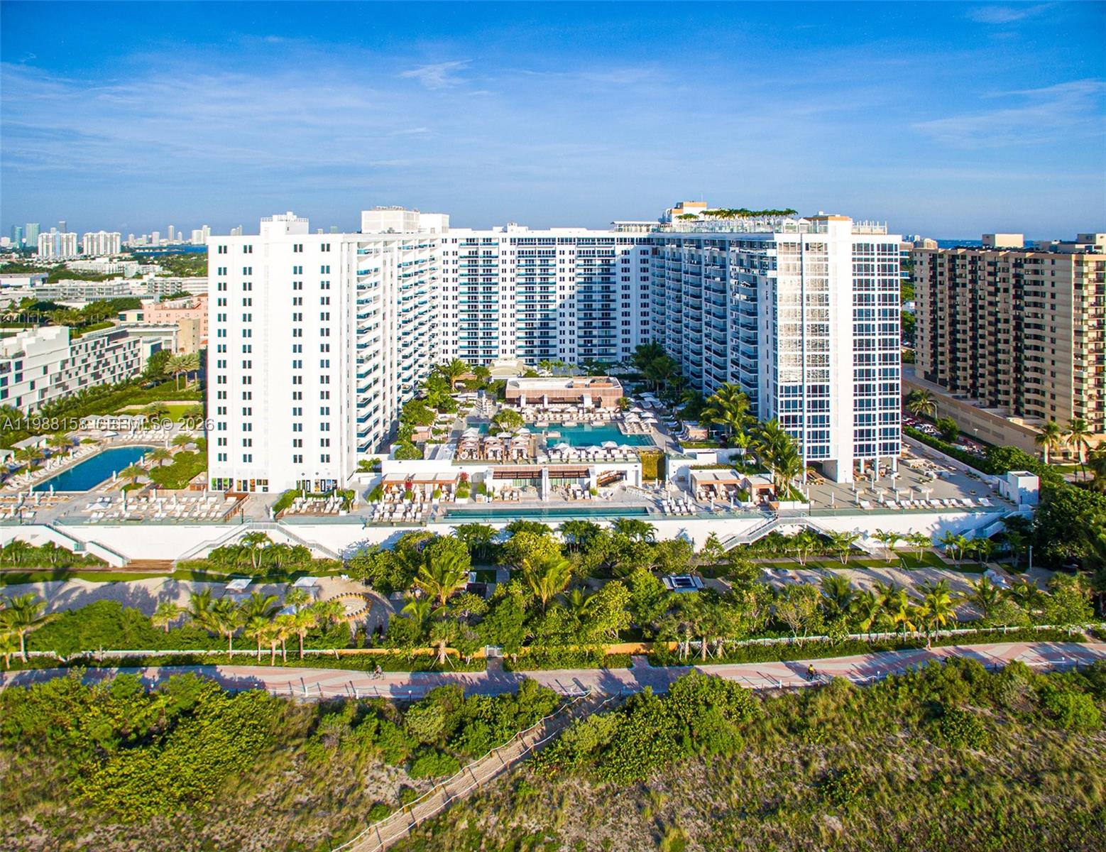 102 24th St #1040 Miami Beach, FL 33139