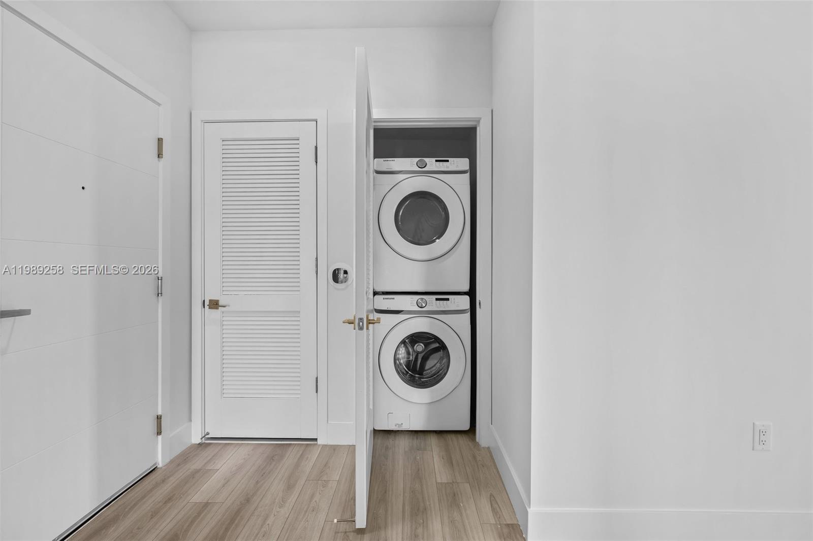 101 Diplomat Pkwy #1910 Hallandale Beach, FL 33009