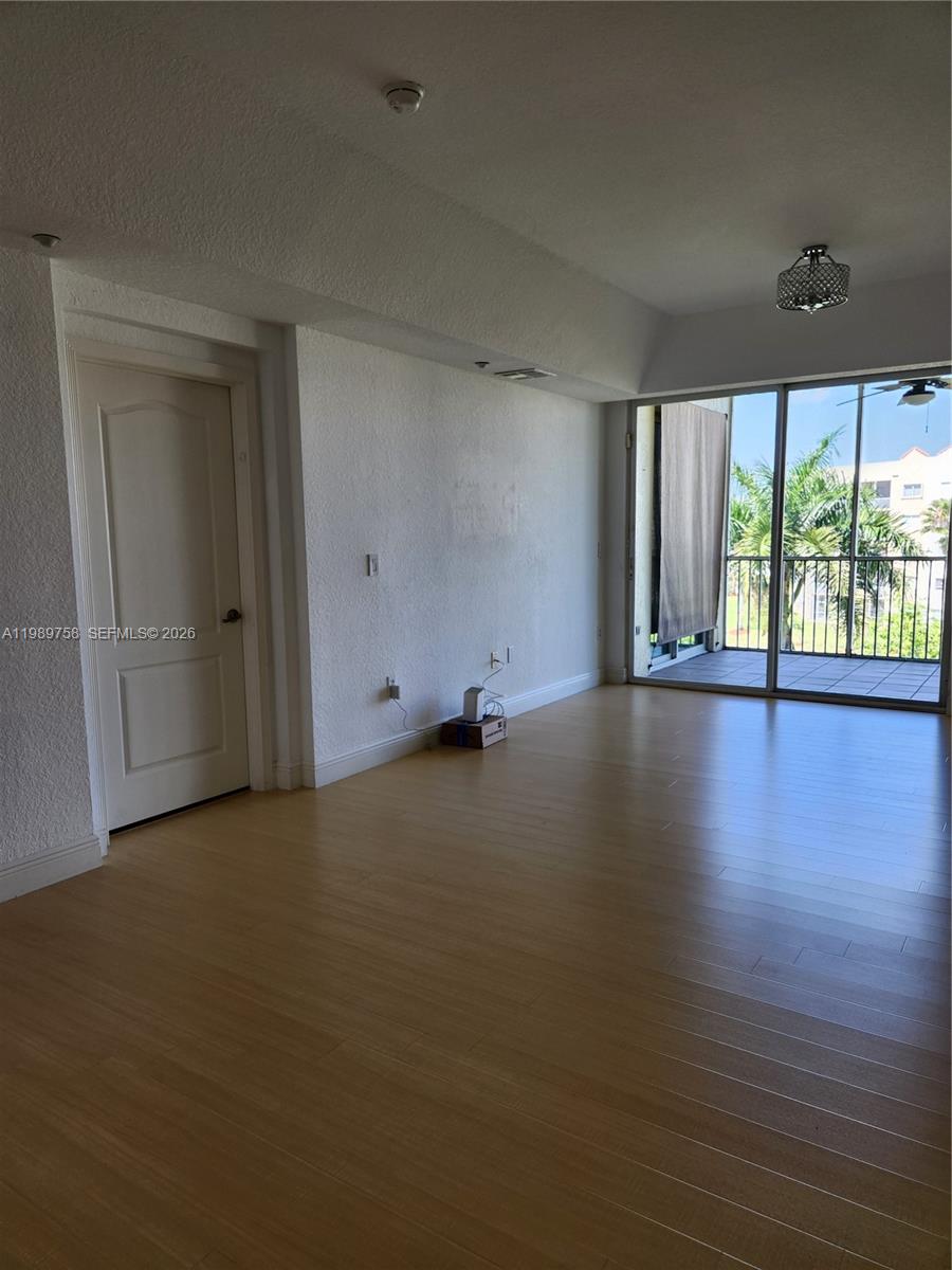 10710 NW 66th St #402 Doral, FL 33178