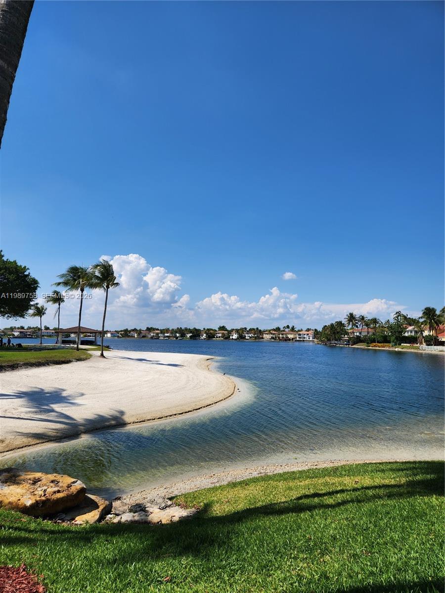 10710 NW 66th St #402 Doral, FL 33178