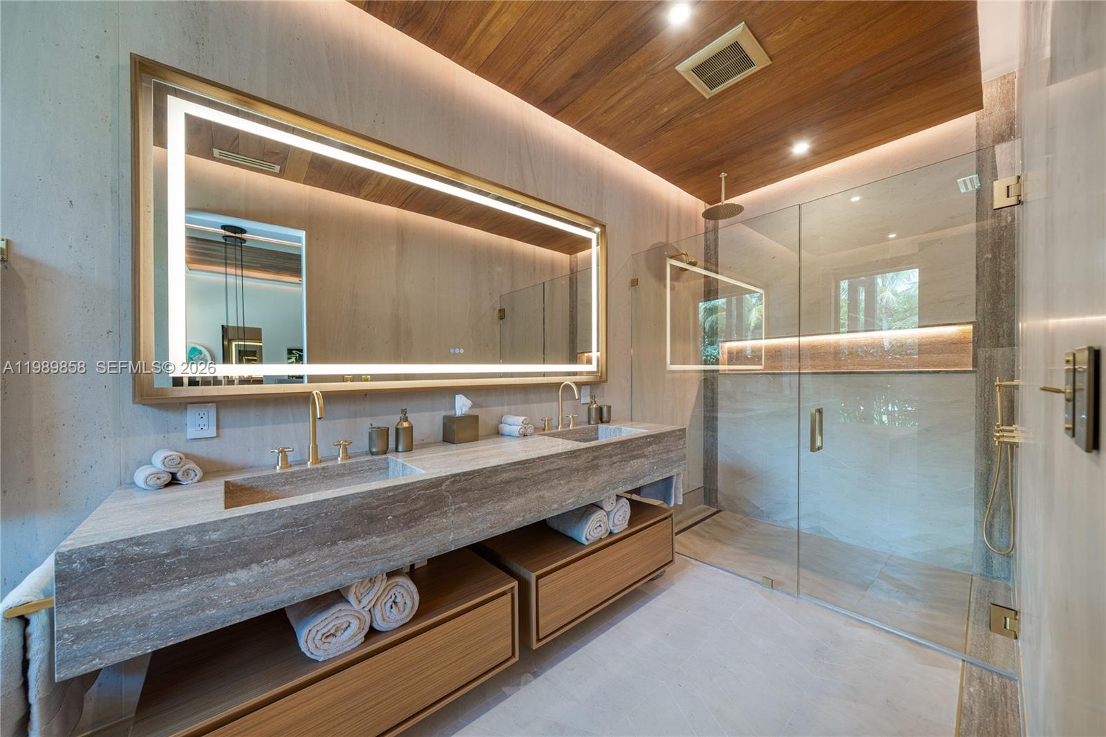 967 NE 78th St Miami, FL 33138