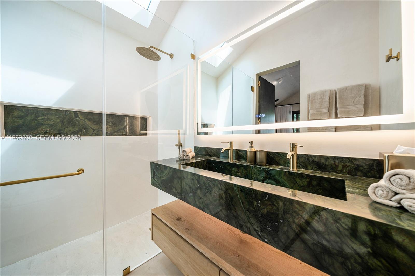 967 NE 78th St Miami, FL 33138