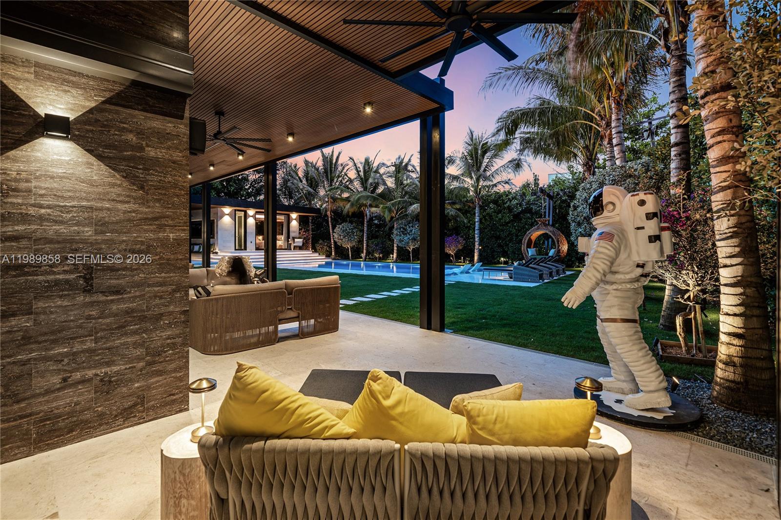 967 NE 78th St Miami, FL 33138