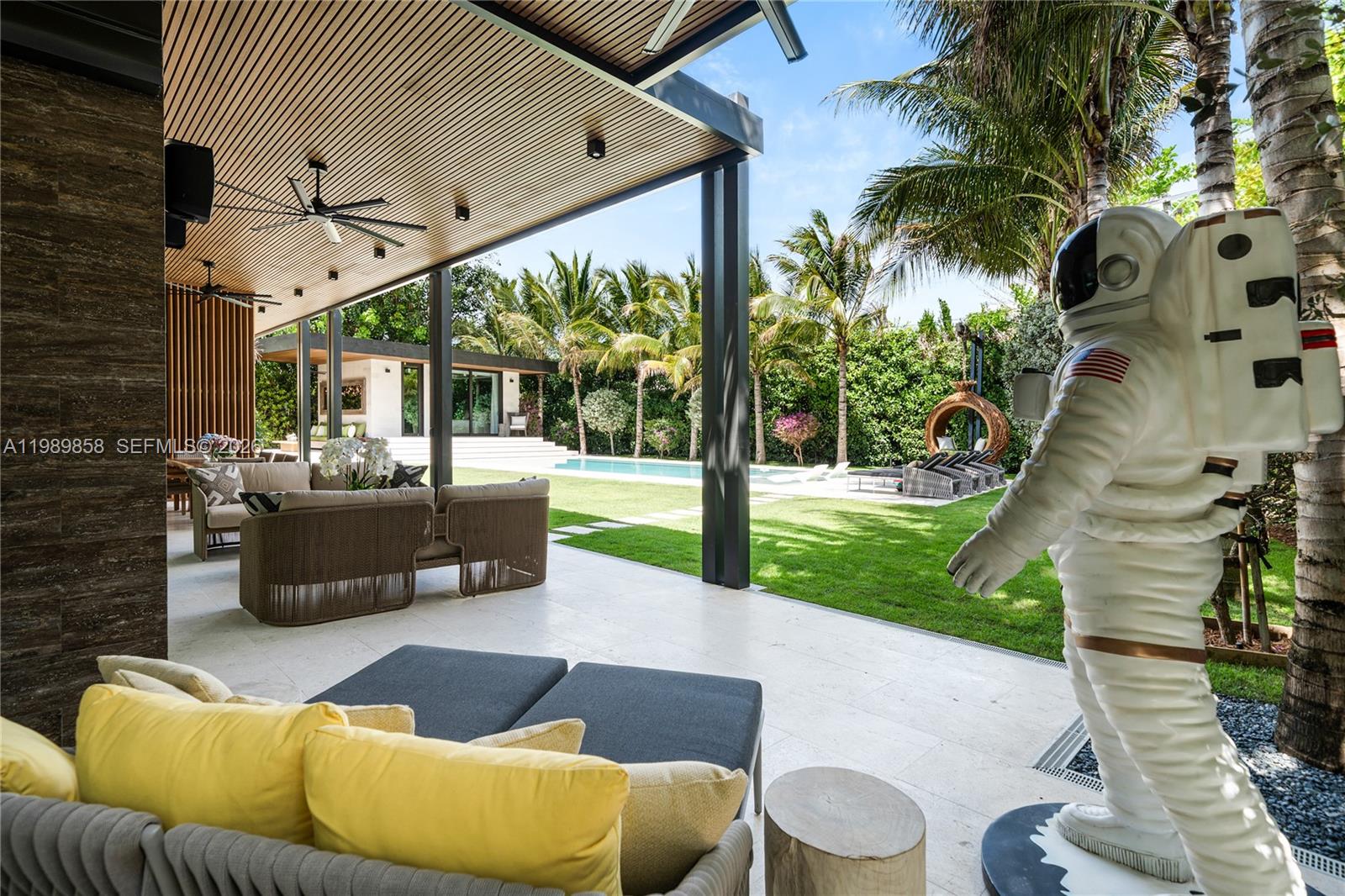 967 NE 78th St Miami, FL 33138