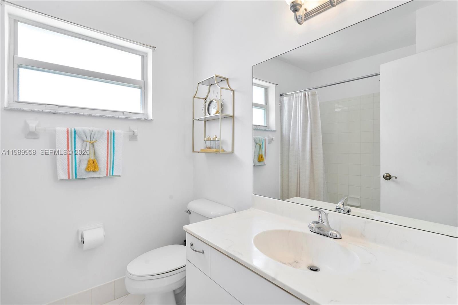 15462 NW 14th Ct Pembroke Pines, FL 33028