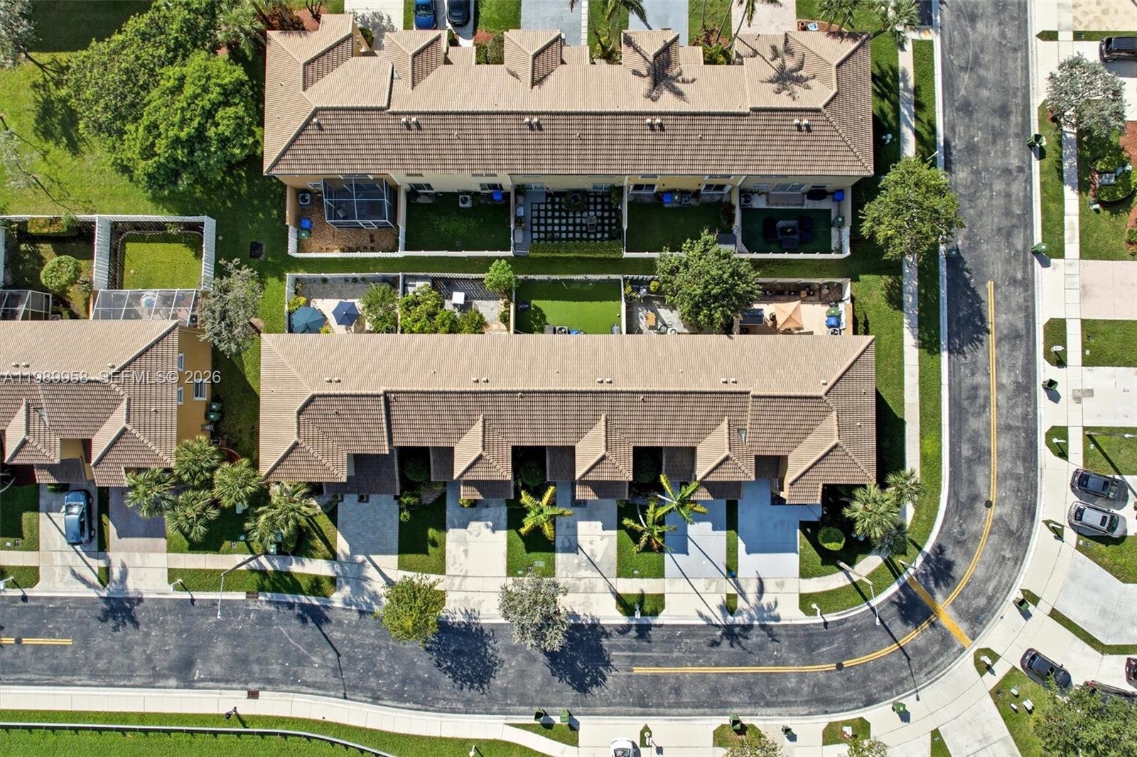 15462 NW 14th Ct Pembroke Pines, FL 33028