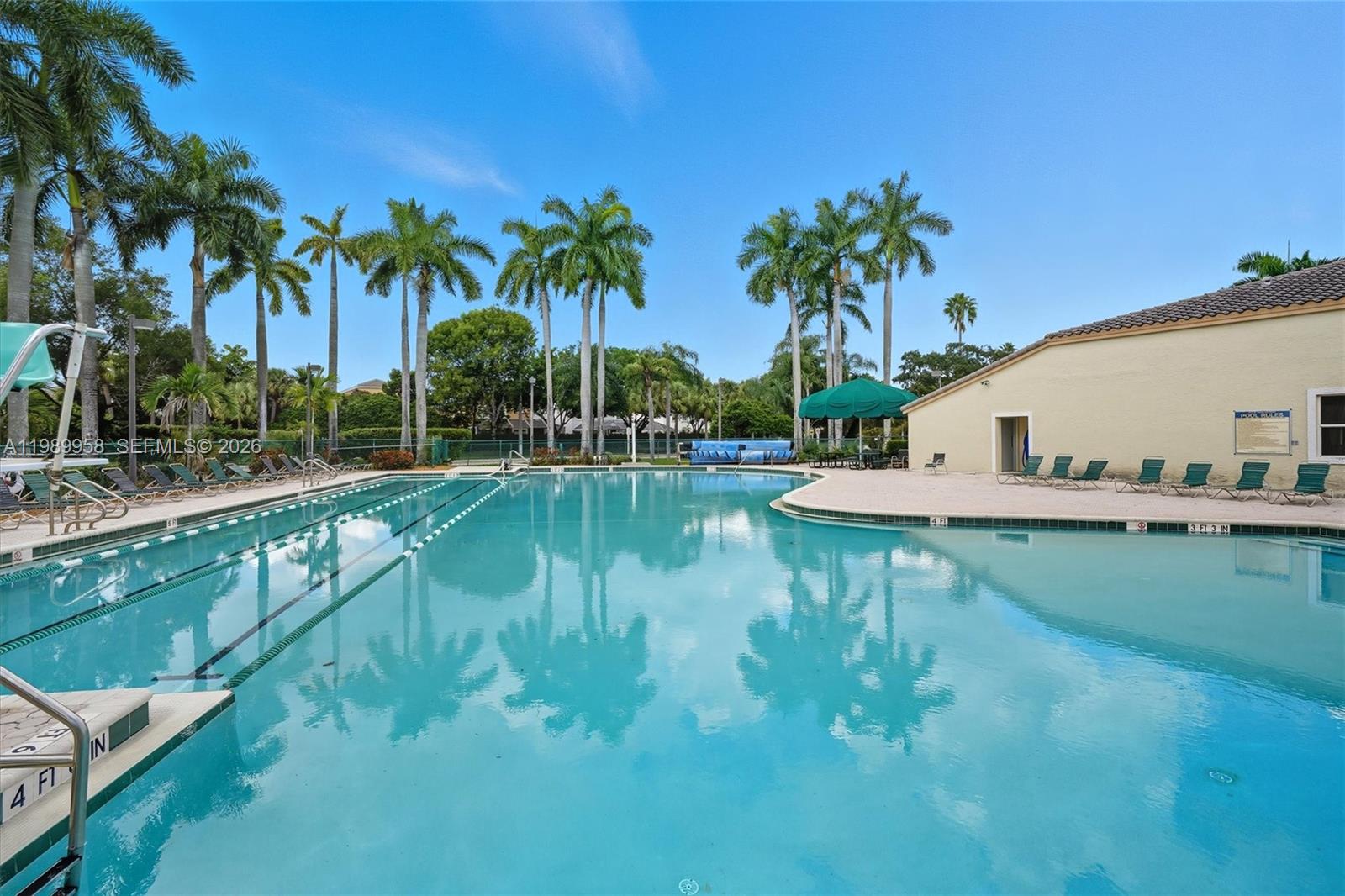 15462 NW 14th Ct Pembroke Pines, FL 33028