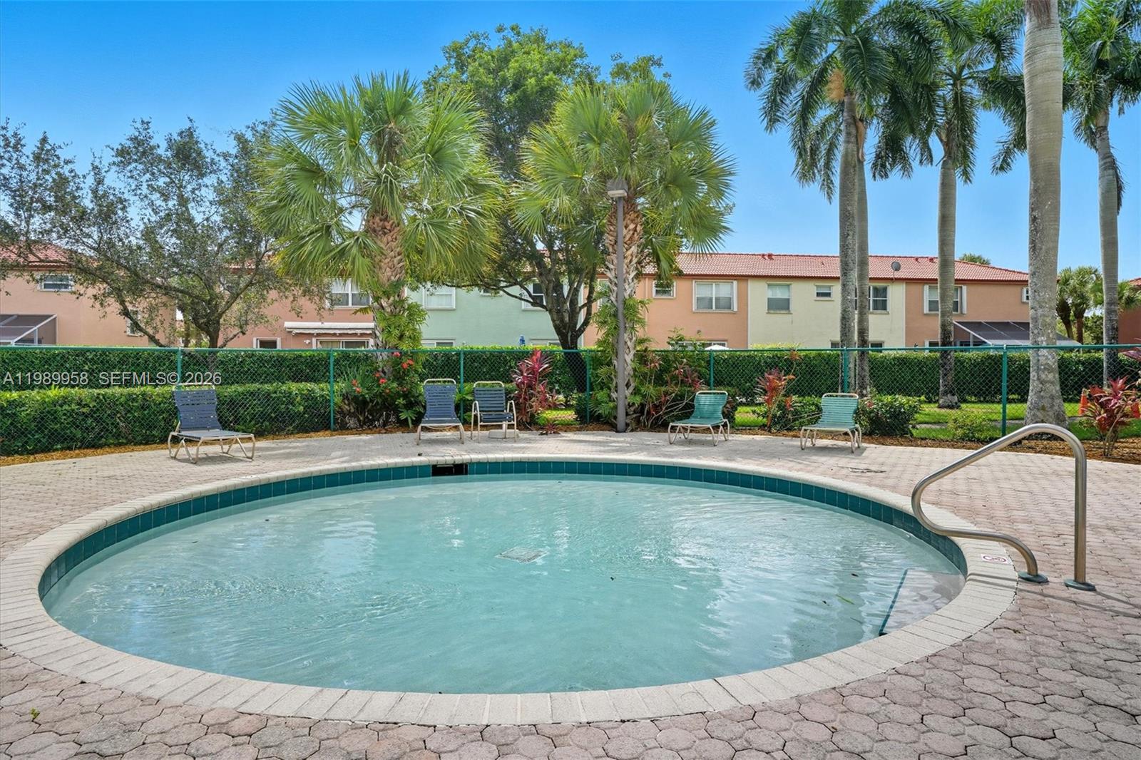 15462 NW 14th Ct Pembroke Pines, FL 33028