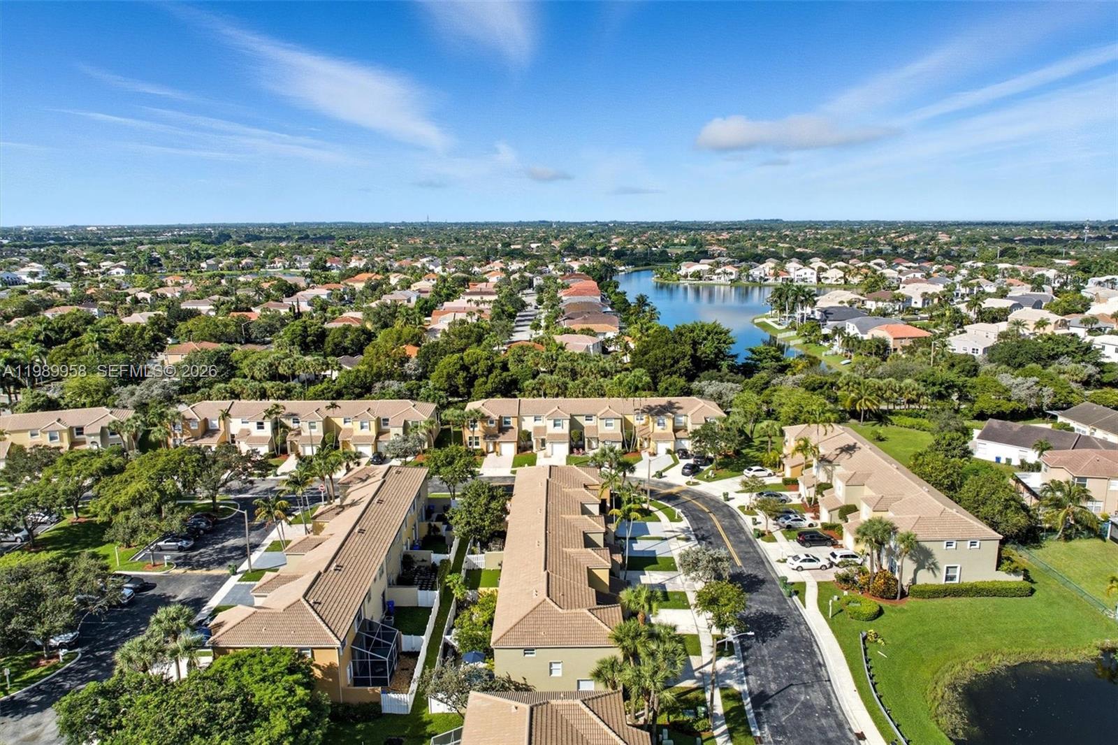 15462 NW 14th Ct Pembroke Pines, FL 33028