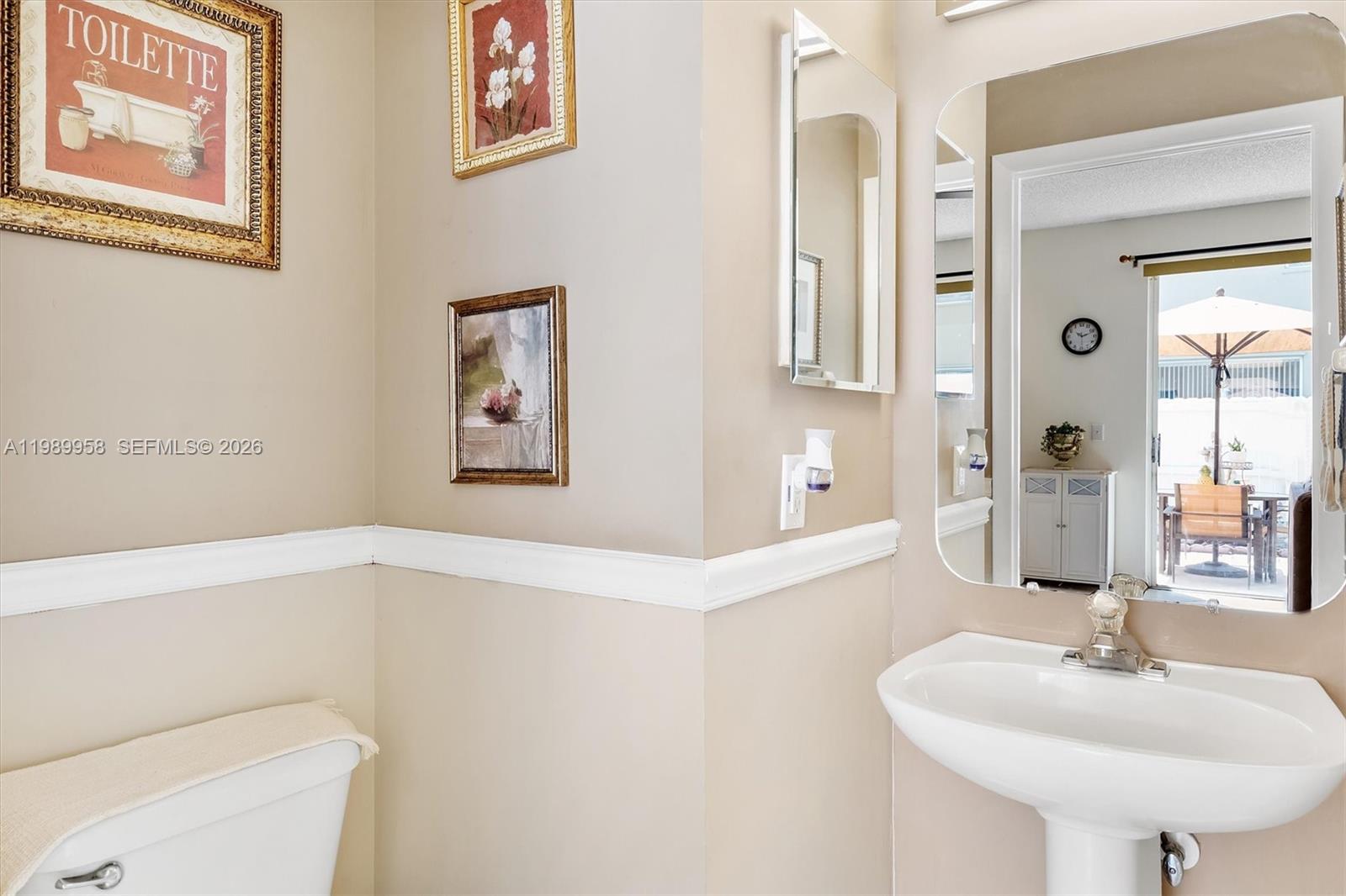 15462 NW 14th Ct Pembroke Pines, FL 33028